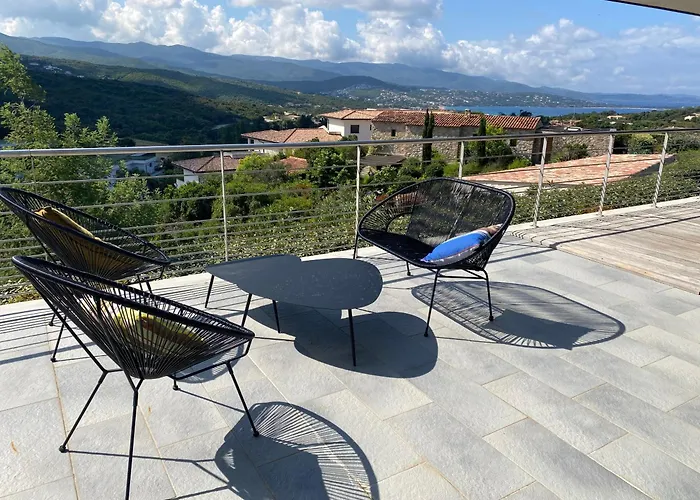 Via Mare - Avec Splendide Vue 公寓 *